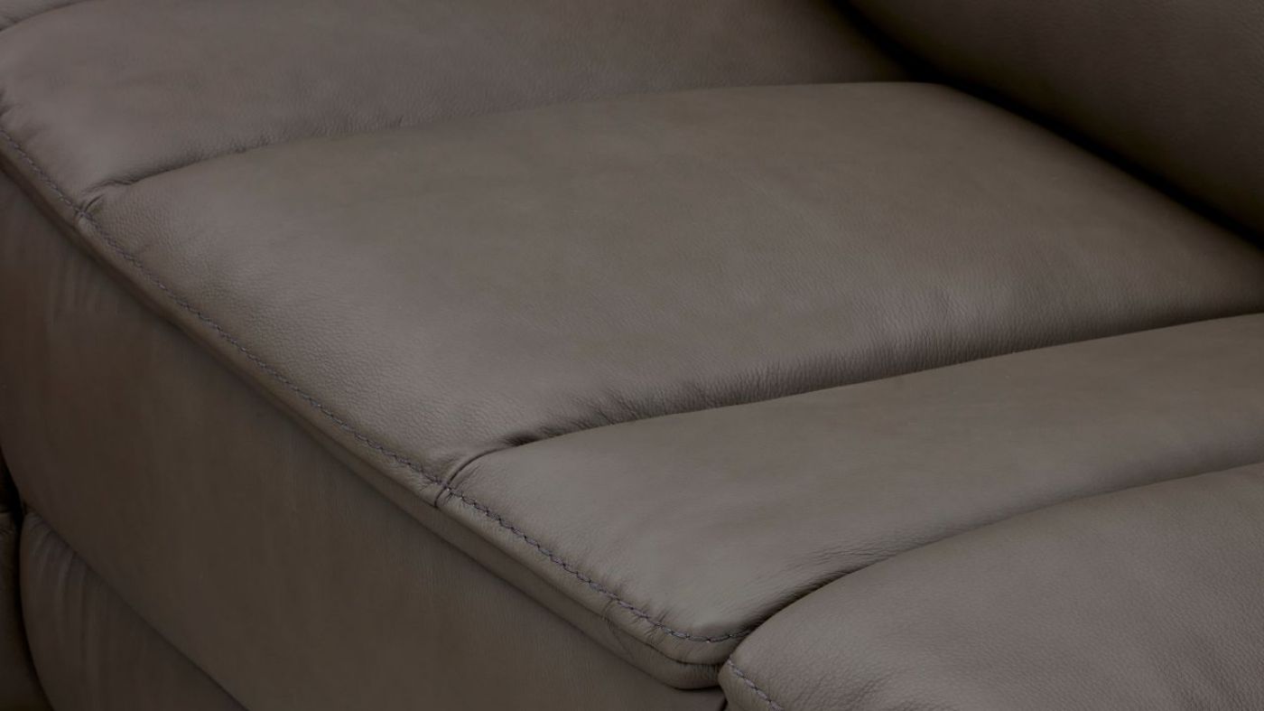 Picture of Vermont Power Leather Sectional
