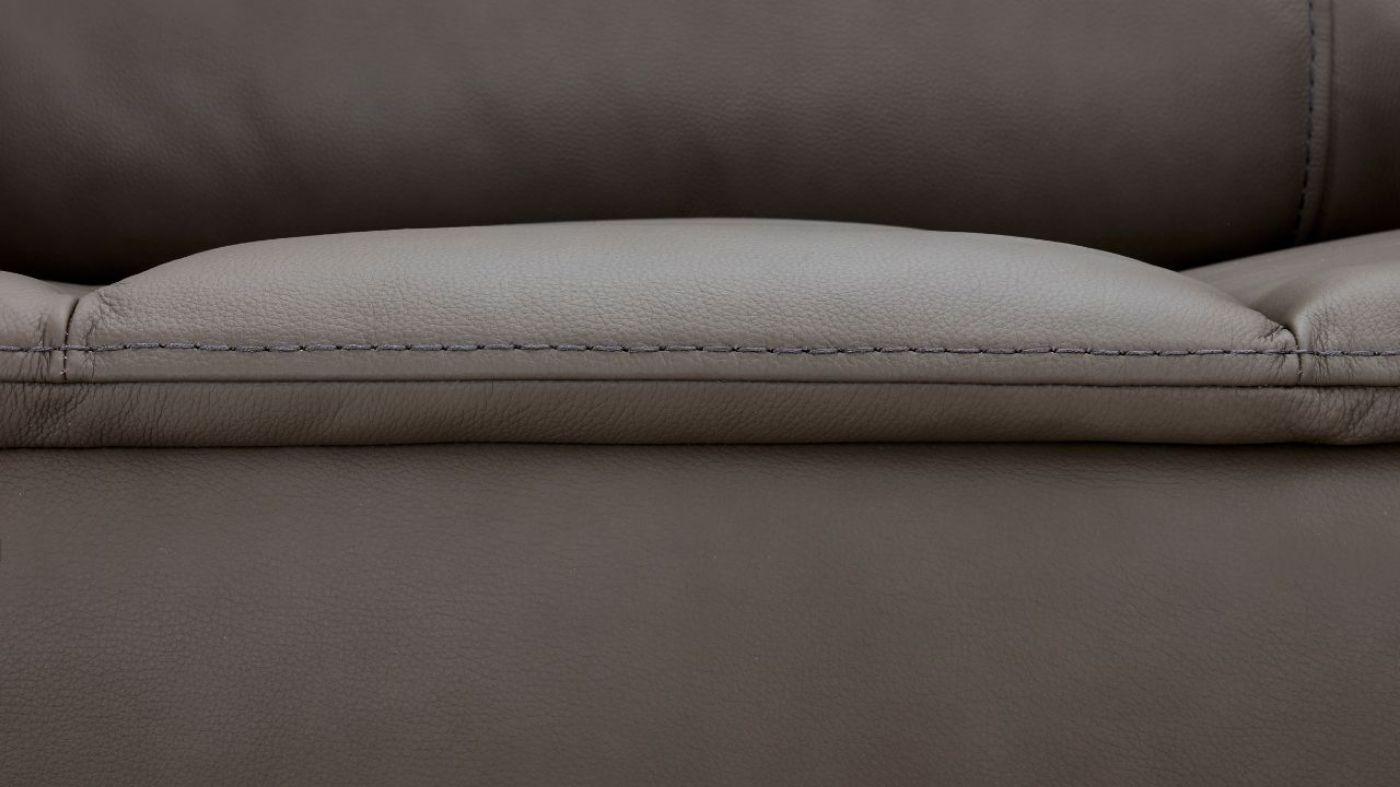 Picture of Vermont Power Leather Sectional