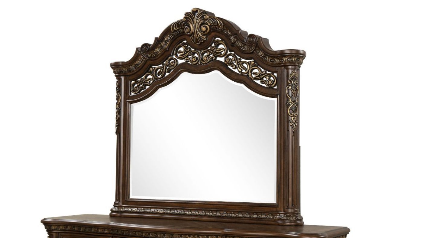 Picture of Lydia Dresser with Mirror
