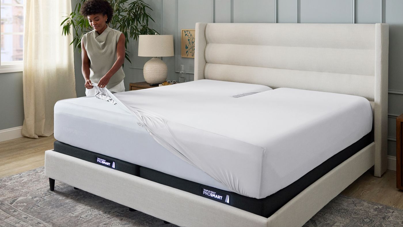 Picture of TEMPUR-Protect Breeze Mattress Protector - Split Head King